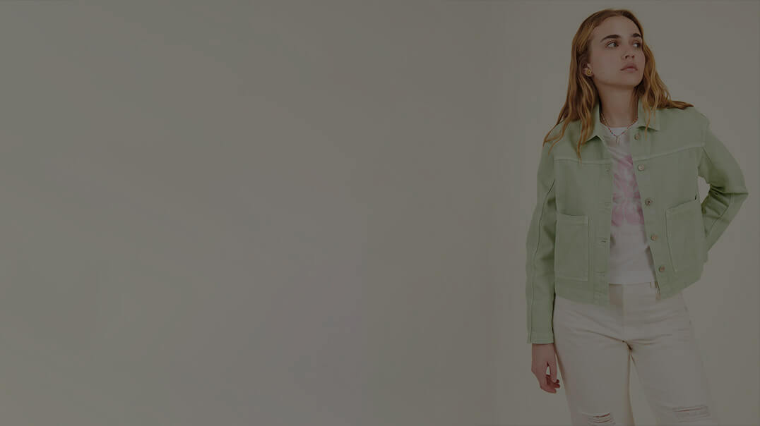 Fashion Crowd Slider